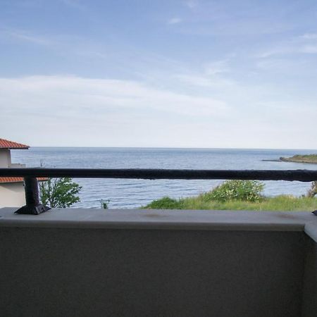 Guest Apartments Stela Царево Екстер'єр фото