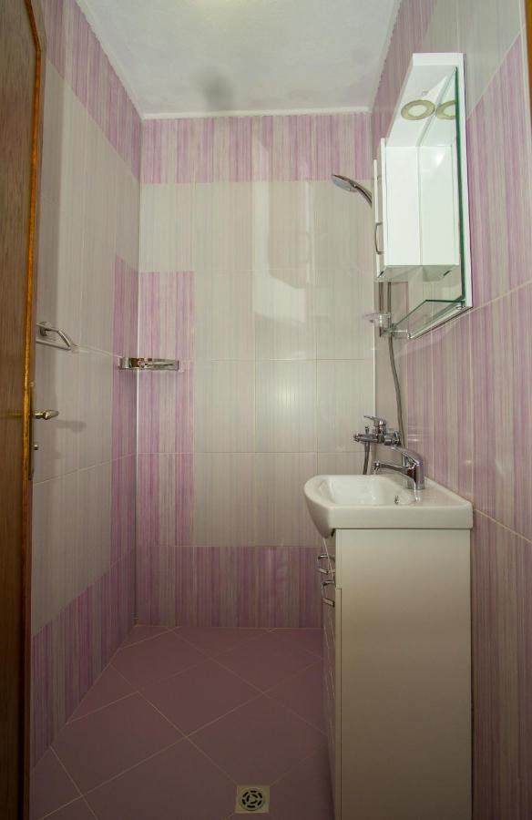 Guest Apartments Stela Царево Екстер'єр фото